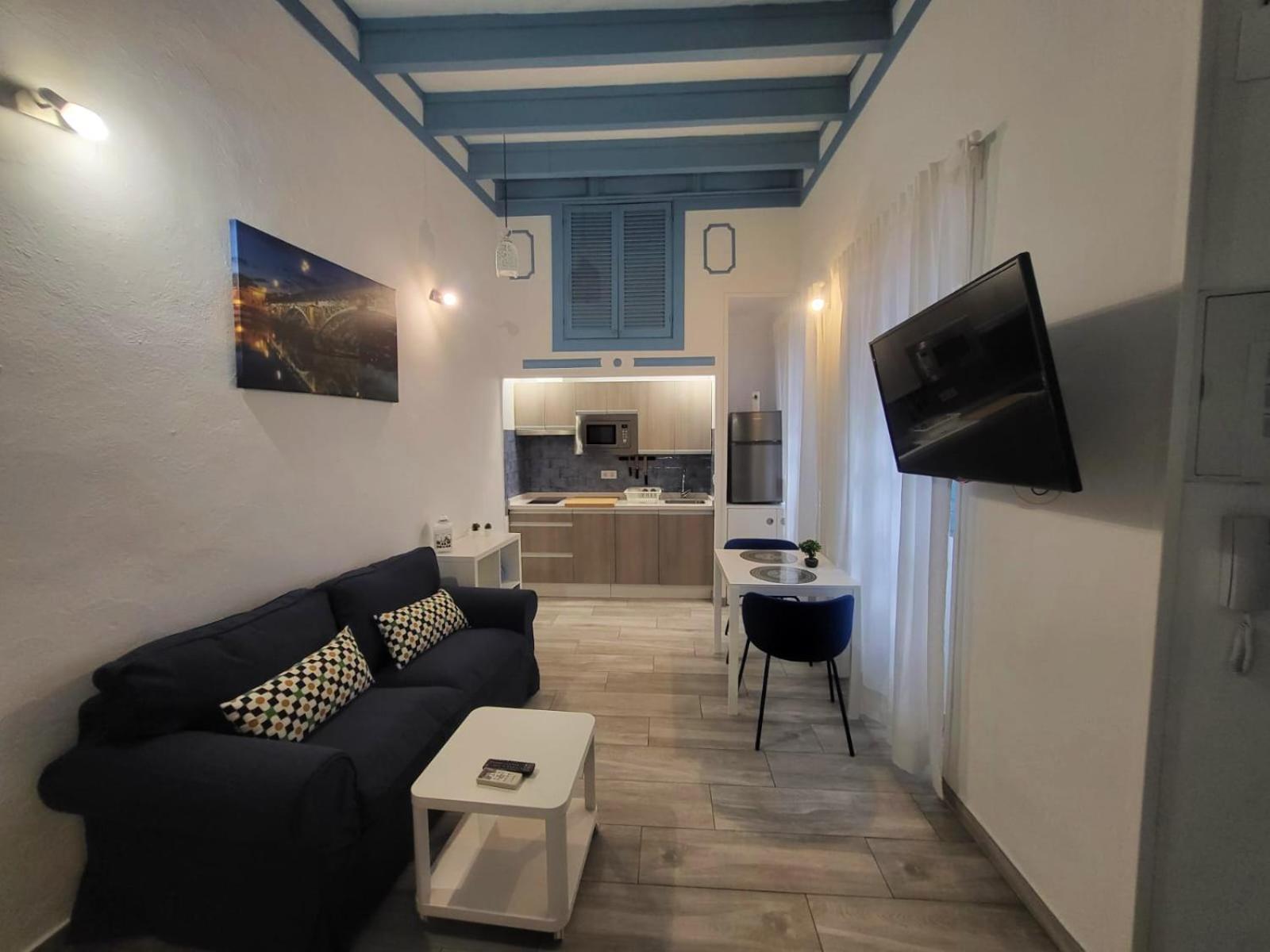 Apartamento Cuarta Puerta Centro Historico セビリア エクステリア 写真